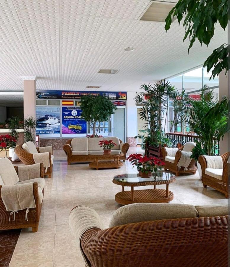 Holidays In Playa De Las Americas อาโรนา ภายนอก รูปภาพ